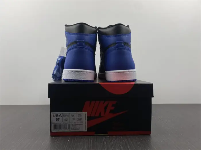 Jordan 1 Retro Royal (2017)-555088-007 