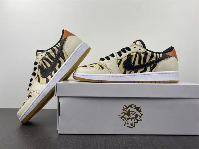 Jordan 1 Low OG Year of the Tiger-DH6932-100 