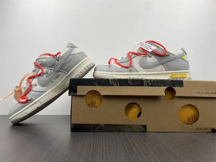 O-W  X DUNK LOW “06 OF 50” 
