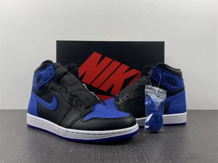 Jordan 1 Retro Royal (2017)-555088-007 
