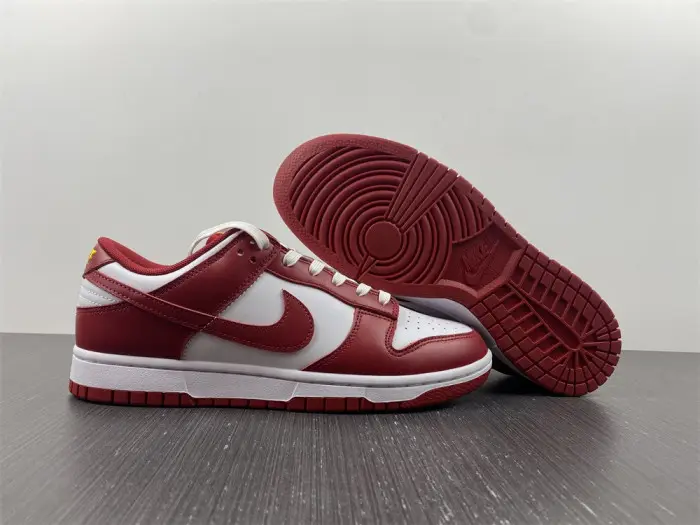 Nike Dunk Low USC- 