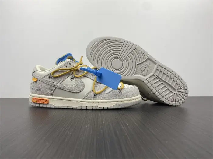 O-W  x Dunk Low 'Lot 34 of 50' FFB748