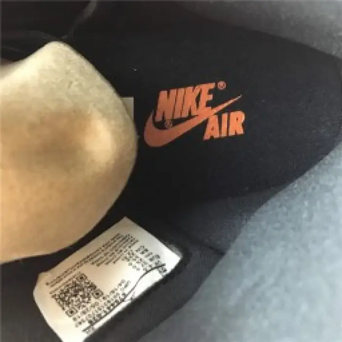 Jordan 1 Retro High Shattered Backboard 3.0-555088-028 