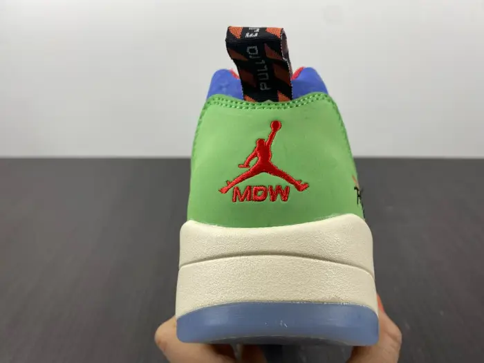 Jordan 5 Retro Low Doernbecher Michael (2022)-DR6287-486  ABCAE127