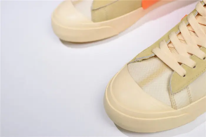 O-W Nike Blazer Studio Mid Pale Vanilla 