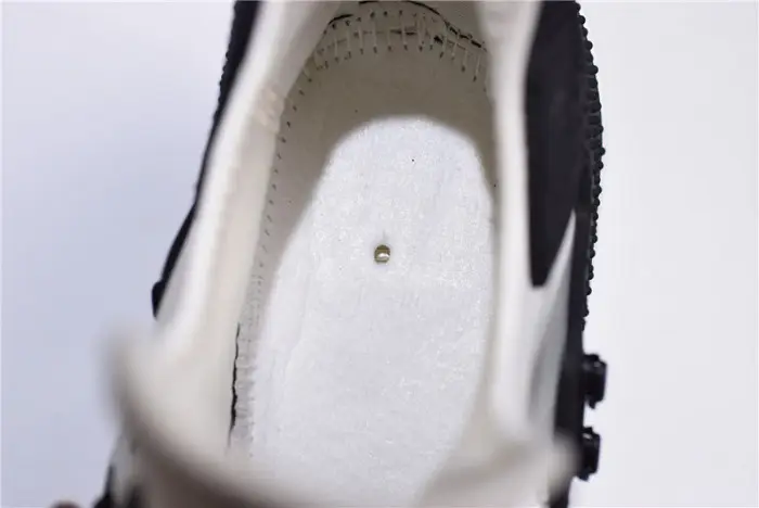 Nike Air Huarache Drift White Black mens 