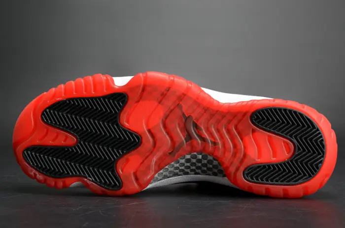 AIR JORDAN 11 RETRO LOW "BRED" BLACK  RED mens 