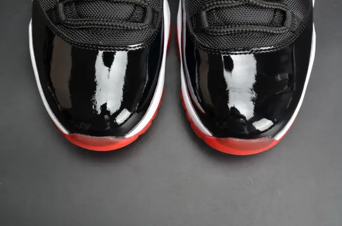 AIR JORDAN 11 RETRO LOW "BRED" BLACK  RED mens 
