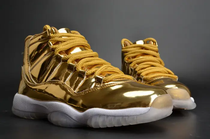 AIR JORDAN 11 RETRO P1NNACLE GOLD womens 
