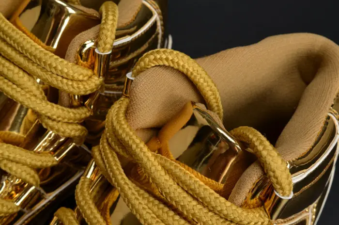 AIR JORDAN 11 RETRO P1NNACLE GOLD womens 