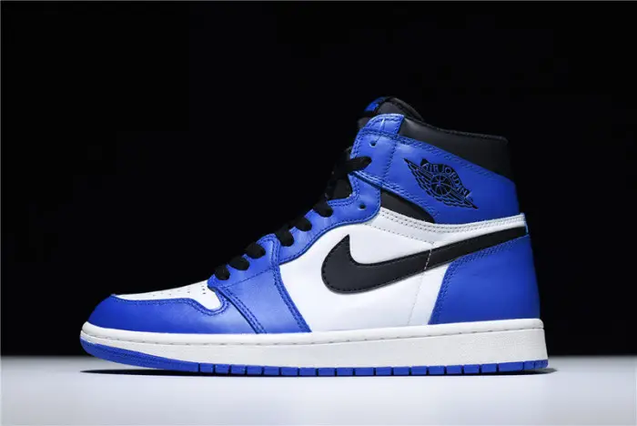 AIR JORDAN 1 OG “Game Royal” blue 