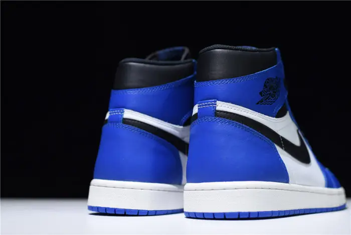 AIR JORDAN 1 OG “Game Royal” blue 