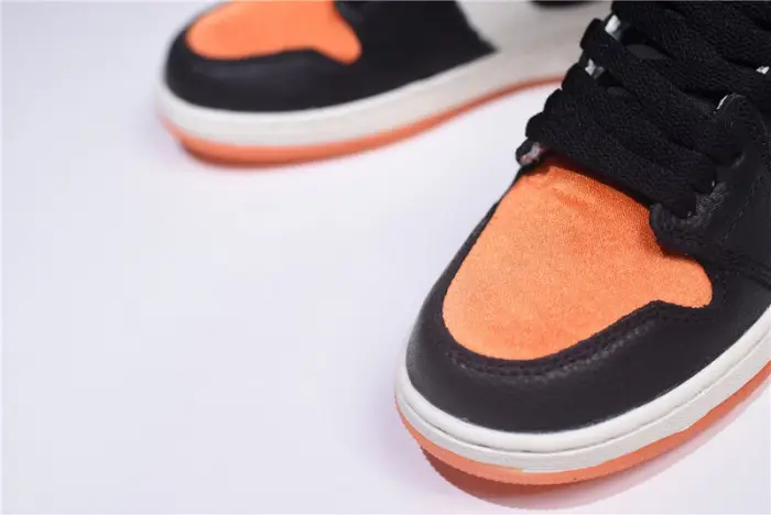 Air Jordan 1 Retro Satin Shattered Backboard 