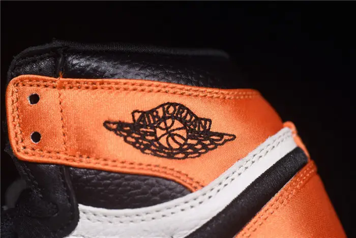 Air Jordan 1 Retro Satin Shattered Backboard 