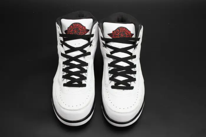 AIR JORDAN 2 RETRO UNC“Alumni” mens 