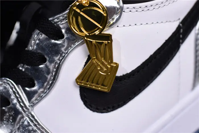 Air Jordan 1 High OG Pass The Torch Kawhi Leonard 