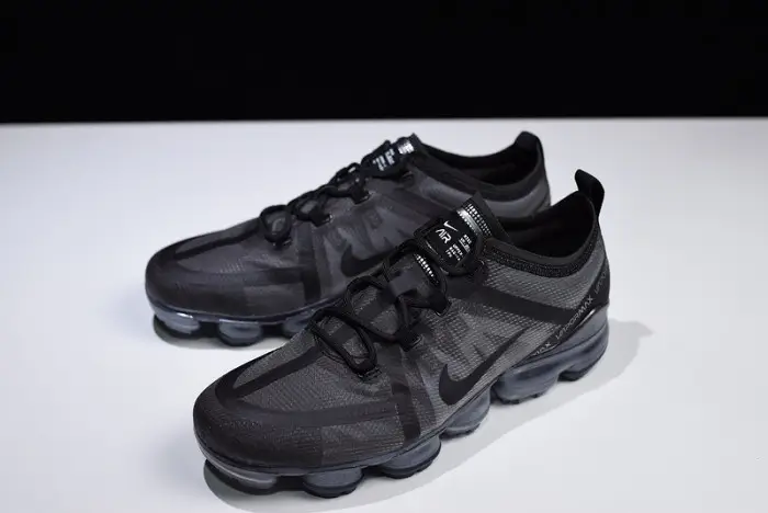 Nike Air VaporMax 2019 “Triple Black” BFFCA538