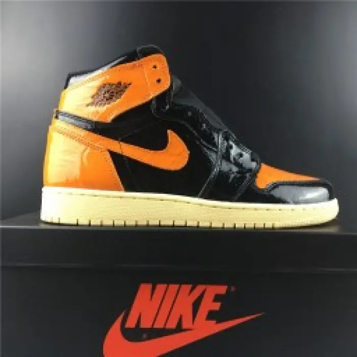 Jordan 1 Retro High Shattered Backboard 3.0-555088-028 
