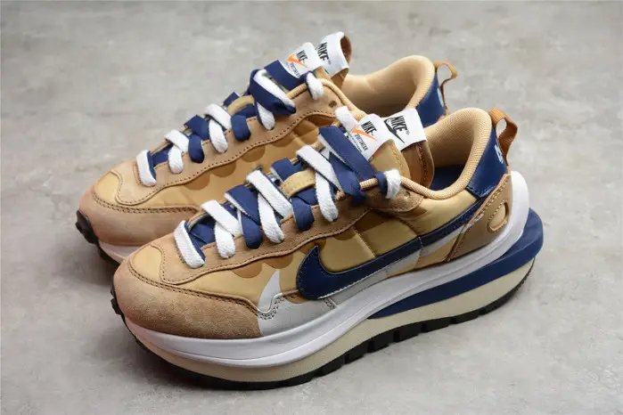 NIKE VAPORWAFFLE SESAME BLUE VOID 