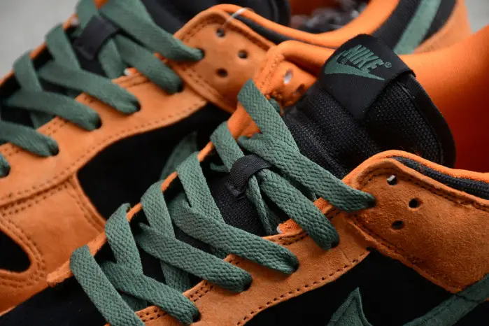 Nike Dunk Low Ceramic 