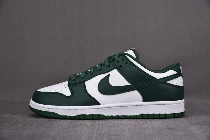 NIKE DUNK LOW SPARTAN GREEN BEDCE418