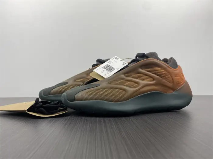 Adidas Yeezy Boost 700 V3 Copfade ABDC134