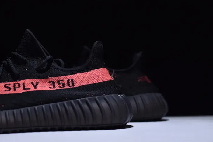 Adidas Yeezy Boost 350 V2  Core Black Red 