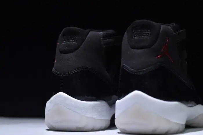 JORDAN 11 RETRO BP "72-10" black BDCFB600