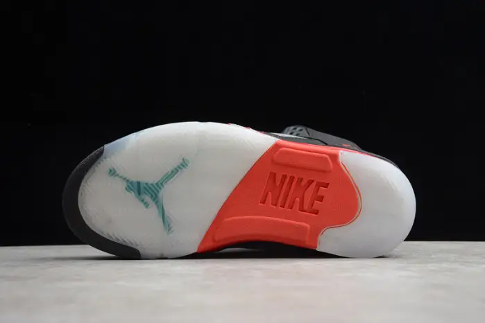 Air Jordan 5 “Top 3” 