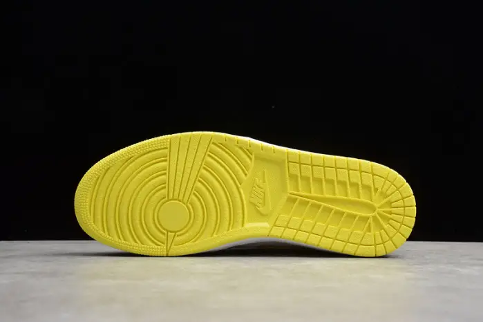 Air Jordan 1 First Class Flight 