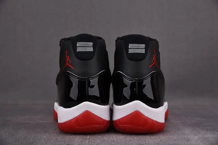 Air Jordan 11 Bred 2019 