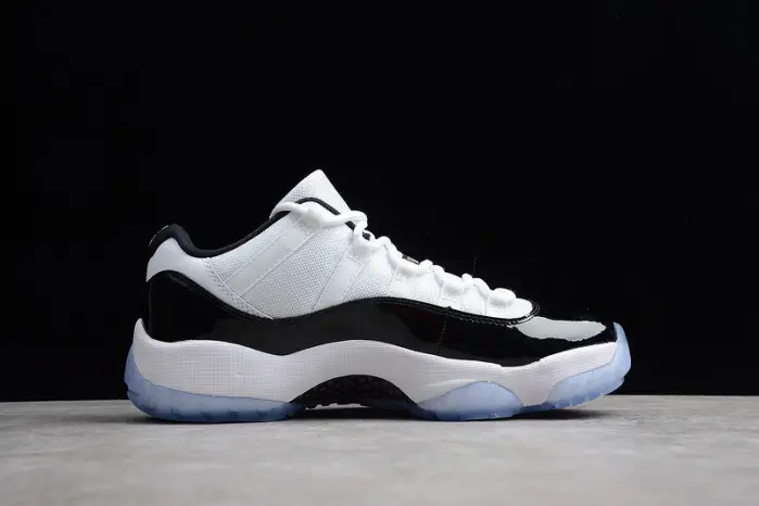 AIR JORDAN 11 RETRO LOW "CONCORD" BLACK  WHITE  mens 