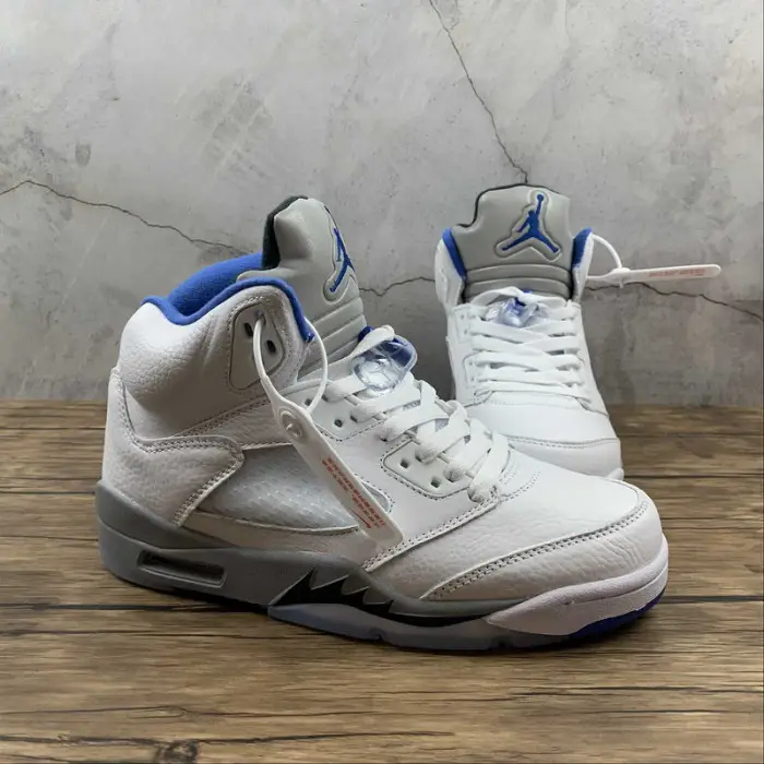 Air Jordan 5 Stealth Hyper Royal 