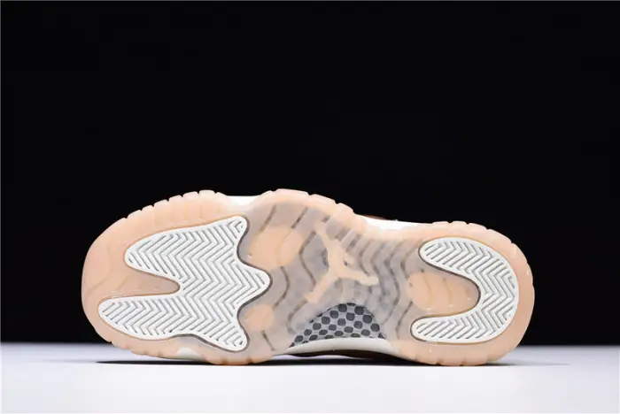Wmns Air Jordan 11 Retro "rose Gold" AFA599