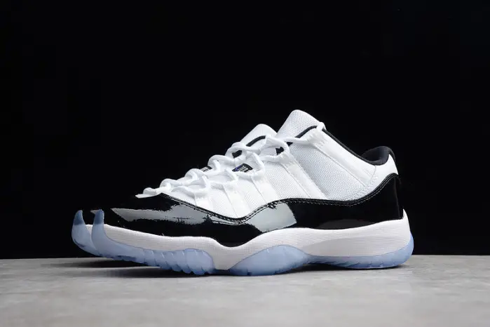 AIR JORDAN 11 RETRO LOW "CONCORD" BLACK  WHITE  mens 