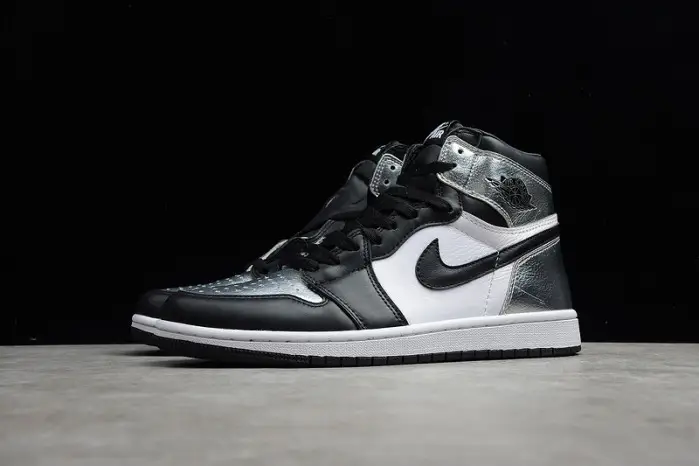 Air Jordan 1 Silver Toe