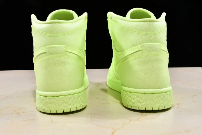 Air Jordan 1 Retro High Barely Volt 