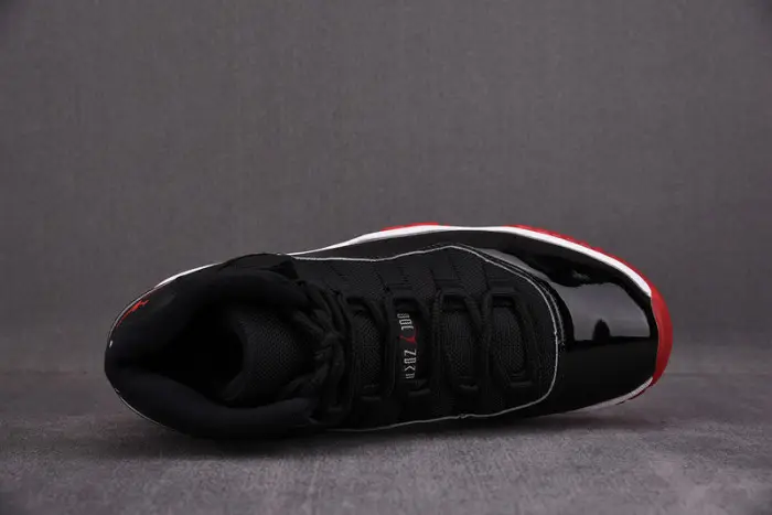 Air Jordan 11 Bred 2019 