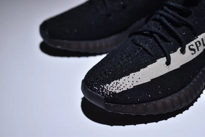 adidas Yeezy Boost 350 V2 Oreo White Black 
