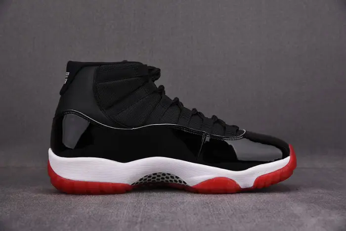 Air Jordan 11 Bred 2019 
