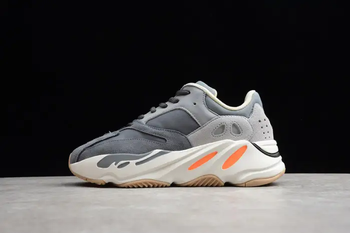 adidas Yeezy Boost 700 'Magnet' AADE789