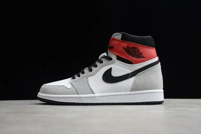 Air Jordan 1 retro high light smoke grey