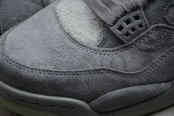 Nike Air Jordan 4 retro kaws cool grey 