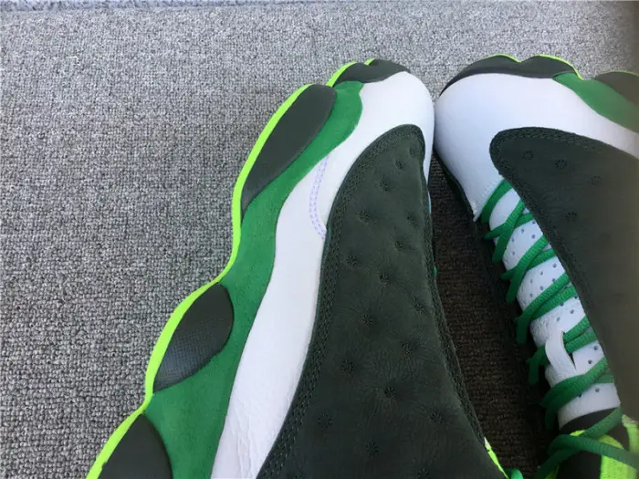 Air Jordan 13 Retro 'Oregon Ducks' PE 