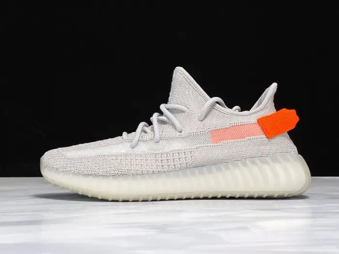 adidas Yeezy Boost 350 V2 Tailgate  CBF235