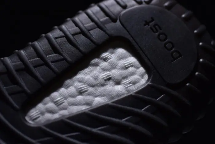 adidas Yeezy Boost 350 V2 Oreo White Black FBD1449