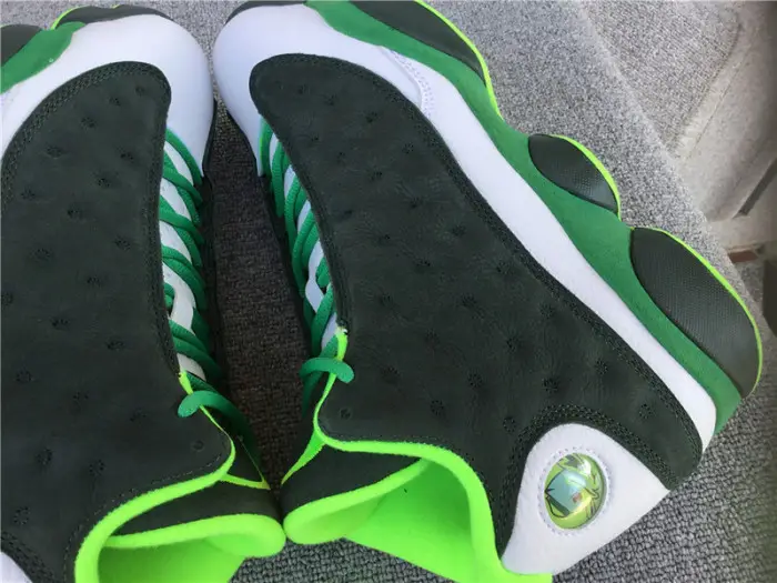 Air Jordan 13 Retro 'Oregon Ducks' PE 