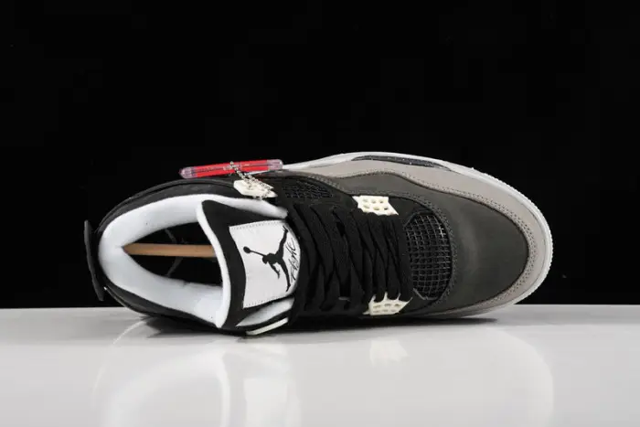 Jordan 4 Retro Fear Pack 