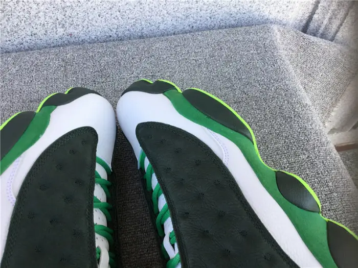 Air Jordan 13 Retro 'Oregon Ducks' PE 