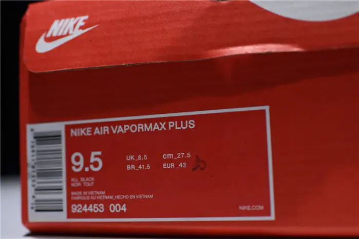 Nike Air VaporMax Plus Triple Black  ACEAE504